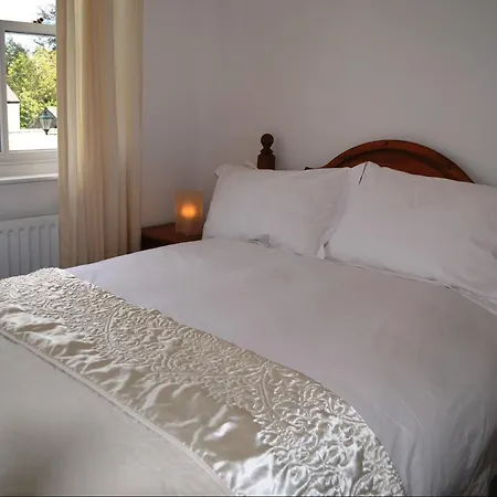 Nyaraló Church Walk *