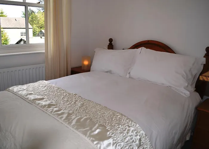 Nyaraló Church Walk *